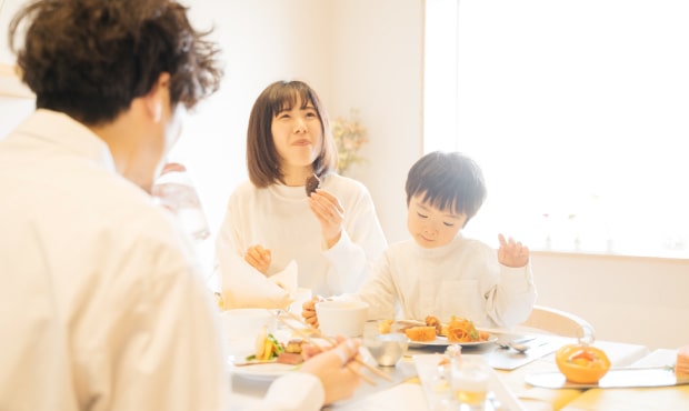 お食事