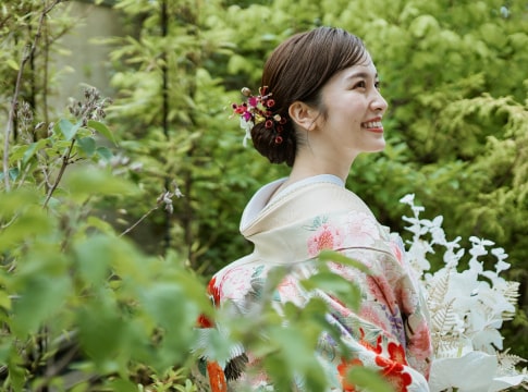 衣裳&ヘアメイク